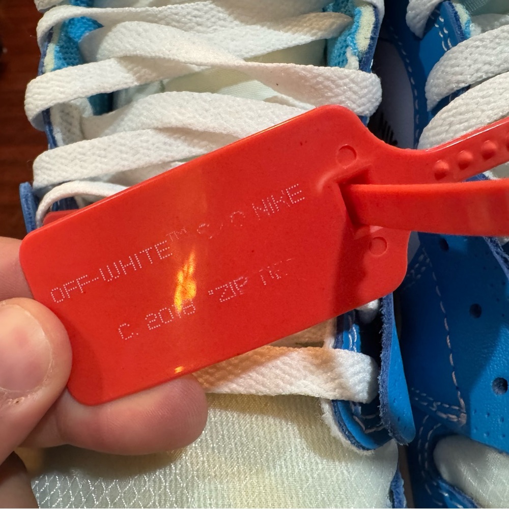 Nike Men’s Jordan 1 Off White Blue and White Sneakers - Picture 15 of 16